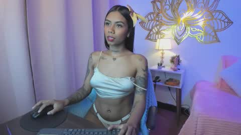 Valery And Daniel online show from 10/11/25, 01:05