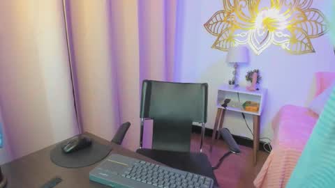 Valery And Daniel online show from 10/12/25, 12:53