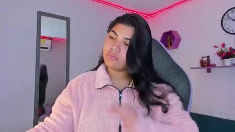 valeri_harpers4 online show from 10/03/25, 02:14