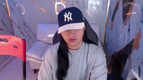 valeri_harpers4 online show from 10/04/25, 02:26