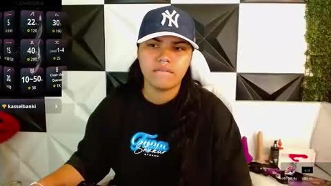 Snapshot of valeri_harpers4 chatting on 02/19/26, 02:18 valeri_harpers4 online show from 02/19/26, 02:18