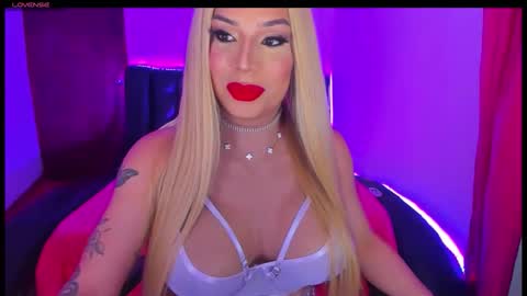 valeri_hilton online show from 12/19/25, 02:40