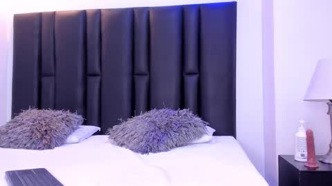 valeri_tafur online show from 02/22/25, 10:51