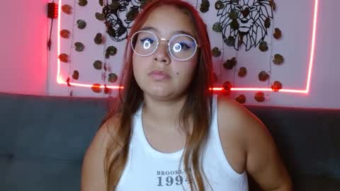 valeria online show from 01/12/25, 05:34