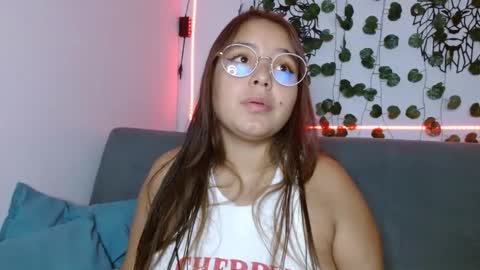 valeria online show from 01/13/25, 05:44