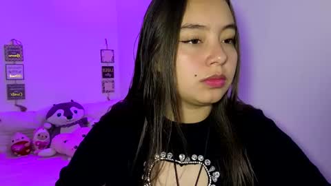 Snapshot of valeria_cherry chatting on 07/17/26, 03:35 valeria online show from 07/17/26, 03:35