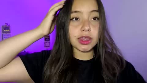 Snapshot of valeria_cherry chatting on 07/27/26, 04:08 valeria online show from 07/27/26, 04:08