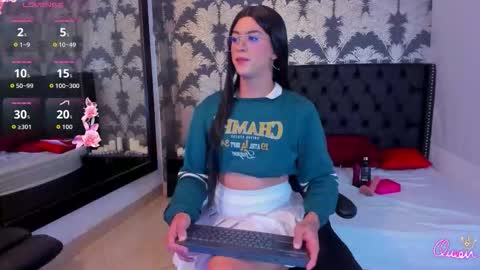 valeria_collin online show from 03/04/26, 10:27