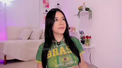 Snapshot of valeria_goss chatting on 04/17/26, 11:52 Valeria Londoo online show from 04/17/26, 11:52