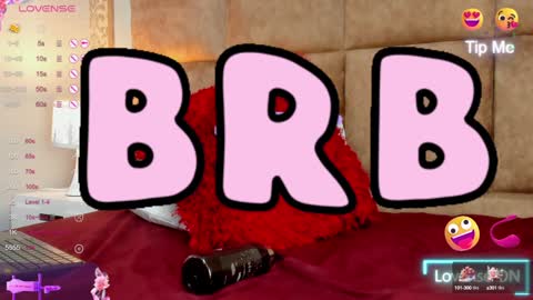 Costume lover online show from 02/06/25, 06:51