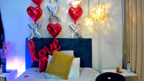 Snapshot of valeriablythe chatting on 02/13/26, 11:39 ValeriaBlythe online show from 02/13/26, 11:39