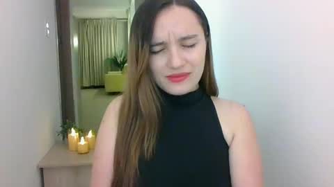 valeriafrannco online show from 03/05/25, 04:02