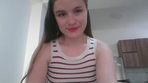 valeriafrannco online show from 10/06/25, 07:11