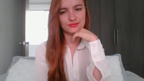 Snapshot of valeriafrannco chatting on 06/09/26, 02:39 valeriafrannco online show from 06/09/26, 02:39