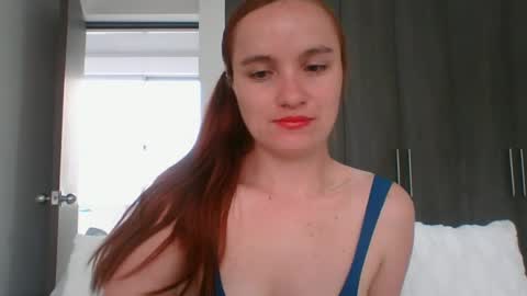 Snapshot of valeriafrannco chatting on 06/15/26, 08:44 valeriafrannco online show from 06/15/26, 08:44
