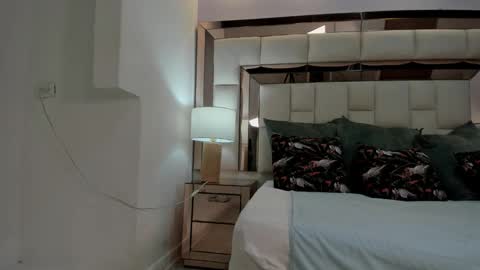 Valeria  online show from 01/14/26, 12:11