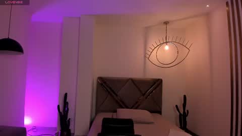 Snapshot of valeriaroldanx chatting on 07/03/26, 11:16 Valeria online show from 07/03/26, 11:16