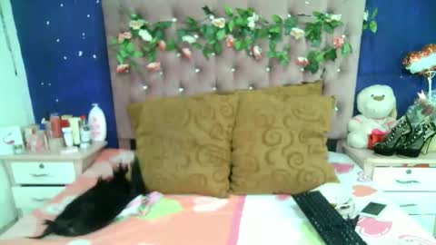 La valerie26 online show from 11/26/25, 12:06