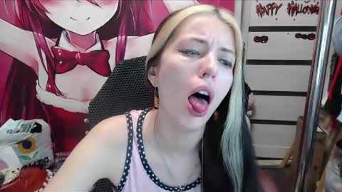 ValeriaXKiss online show from 03/31/26, 10:54