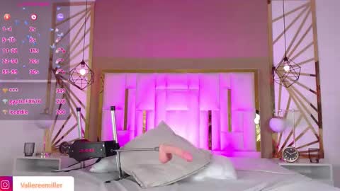 Valerie  online show from 12/05/25, 08:34