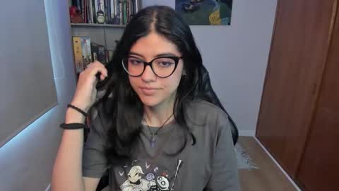 Val  online show from 12/03/25, 11:30