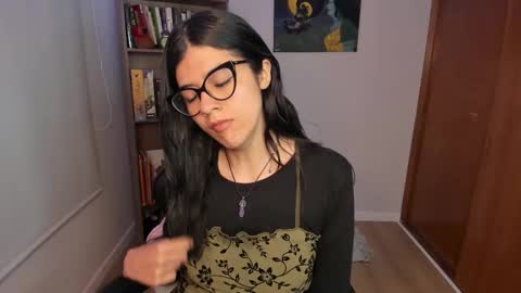 Val  online show from 12/19/25, 03:02