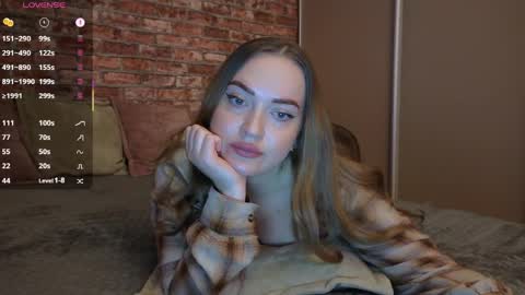 Snapshot of valerie_kiss chatting on 04/23/26, 05:37 Valerie online show from 04/23/26, 05:37