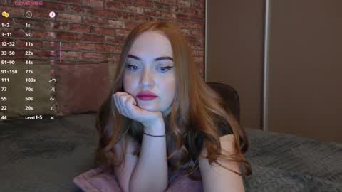 Snapshot of valerie_kiss chatting on 04/28/26, 02:33 Valerie online show from 04/28/26, 02:33