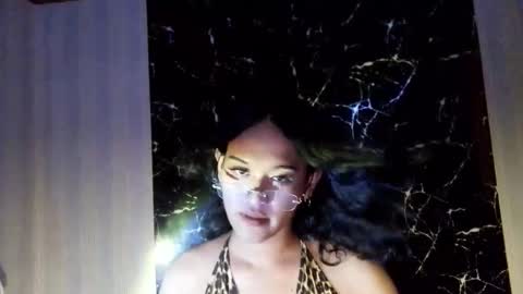 Snapshot of valerie_lure chatting on 05/31/26, 02:35 addy online show from 05/31/26, 02:35