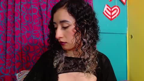 vale online show from 11/21/25, 08:29