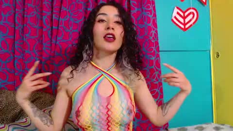 vale online show from 11/28/25, 08:55