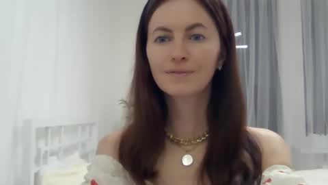valerie_rose777 online show from 12/08/24, 04:28