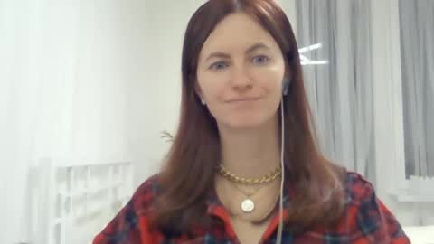 valerie_rose777 online show from 12/26/24, 07:27