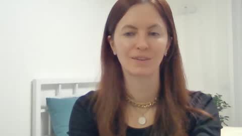 valerie_rose777 online show from 03/02/25, 09:43
