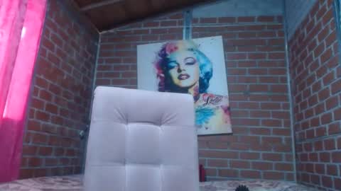 Snapshot of valerie_rousse chatting on 01/15/25, 08:48 valerie_rousse online show from 01/15/25, 08:48