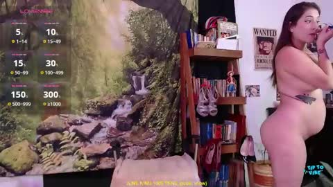 Snapshot of valerie_smile chatting on 06/04/26, 08:37 Valerie online show from 06/04/26, 08:37