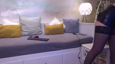 Valerie online show from 03/07/25, 05:49