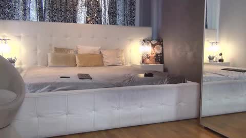 Valerie online show from 02/25/26, 12:26