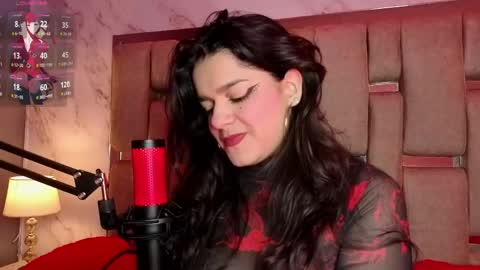 Snapshot of valeriekay_ chatting on 05/15/26, 02:24 Valeria online show from 05/15/26, 02:24
