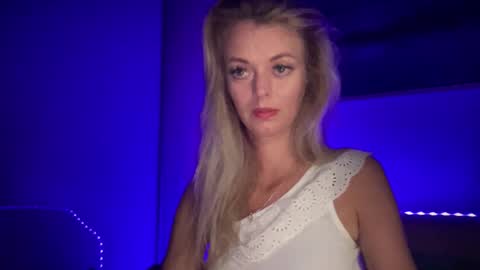 Valerie  online show from 09/09/25, 07:24