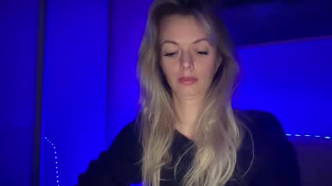 Valerie  online show from 02/11/26, 10:37