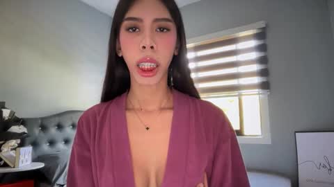 Valerie online show from 02/19/26, 04:41