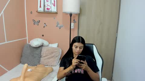 Juli C online show from 02/01/25, 08:26