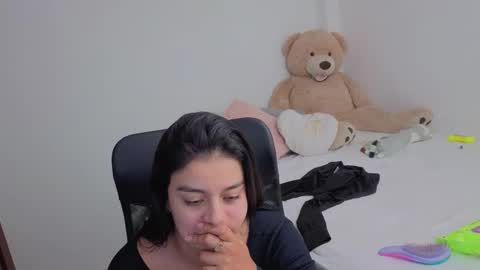 Juli C online show from 02/27/26, 12:43