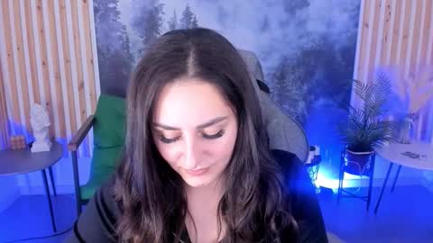 Valerie online show from 12/02/25, 02:12