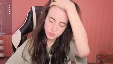 Snapshot of valeritiio chatting on 09/11/25, 02:44 valeritiio online show from 09/11/25, 02:44