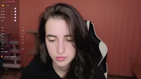 Snapshot of valeritiio chatting on 10/12/25, 03:05 valeritiio online show from 10/12/25, 03:05