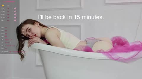 Snapshot of valeritiio chatting on 11/04/25, 02:54 valeritiio online show from 11/04/25, 02:54