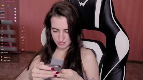 valeritiio online show from 04/11/26, 02:05