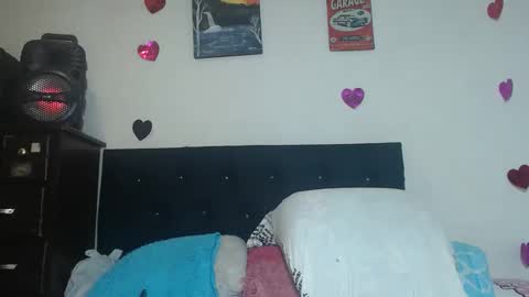 valerivegas online show from 11/14/25, 07:34